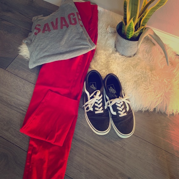 Old Navy red pants - Picture 1 of 2